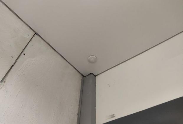 Отзыв - Картинка - В зале для посетителей в своем кафе я решила установить натяжной потолок с теневым…