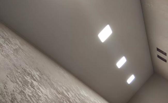 Тканевый потолок с подсветкой
